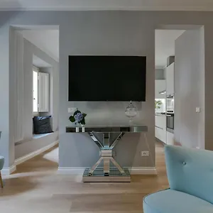 - Dello Sprone Apartment
