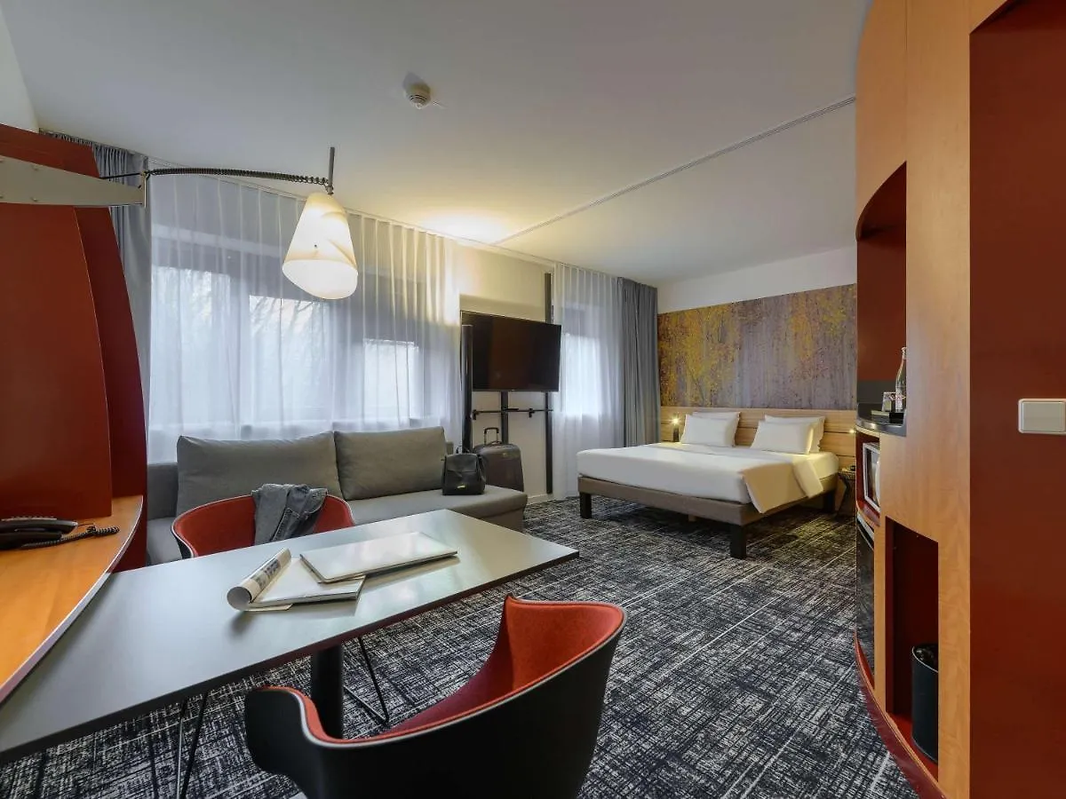 Novotel Suites Muenchen Parkstadt Schwabing Hotell München