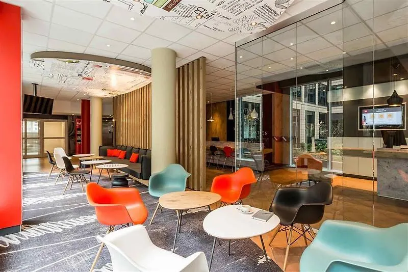 Novotel Suites Muenchen Parkstadt Schwabing 4*, München