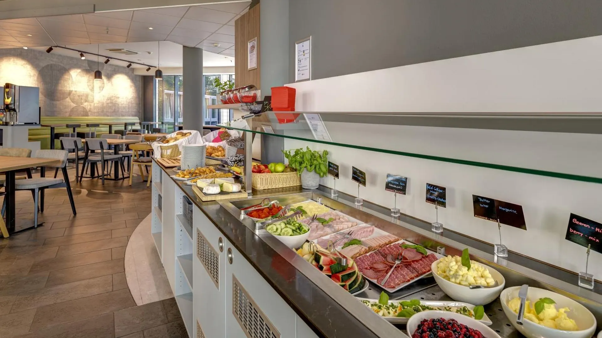 **** Hotell Novotel Suites Muenchen Parkstadt Schwabing Tyskland