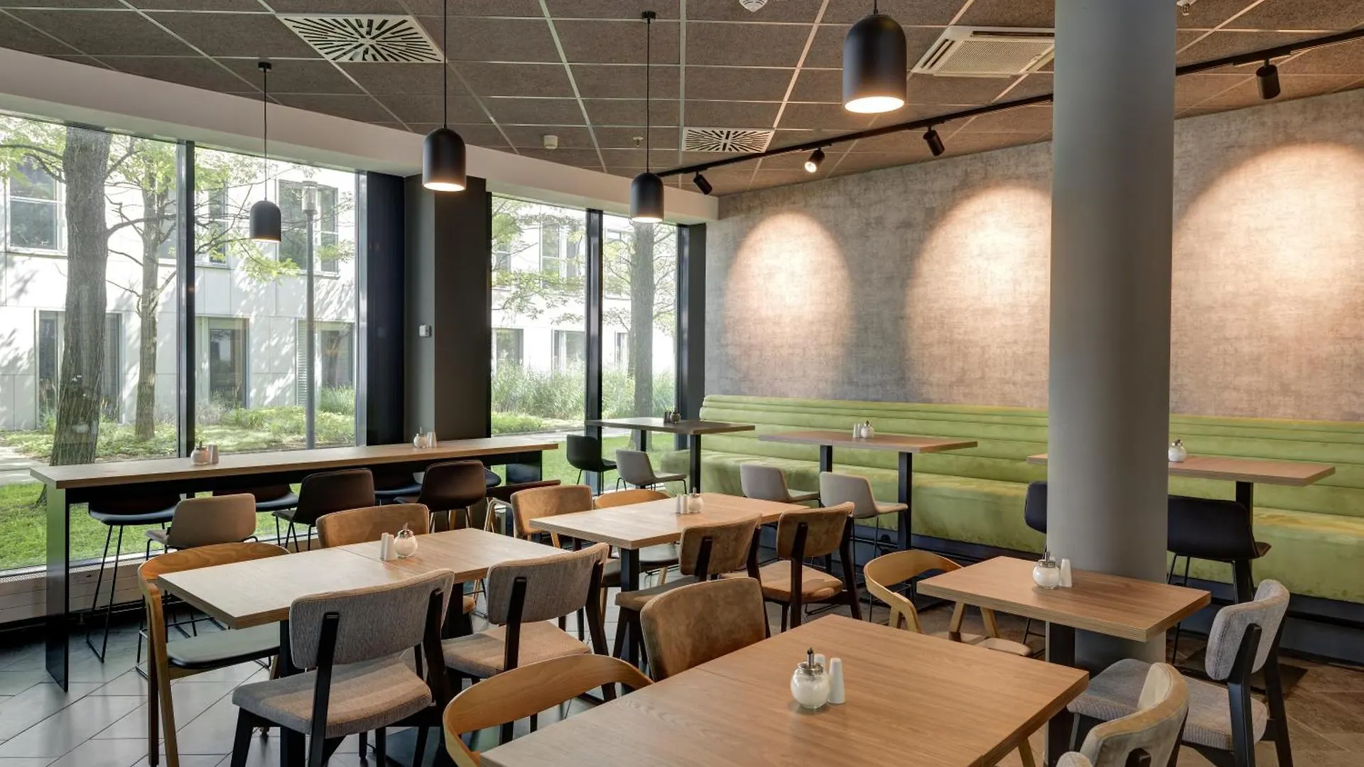 Szálloda Novotel Suites Muenchen Parkstadt Schwabing